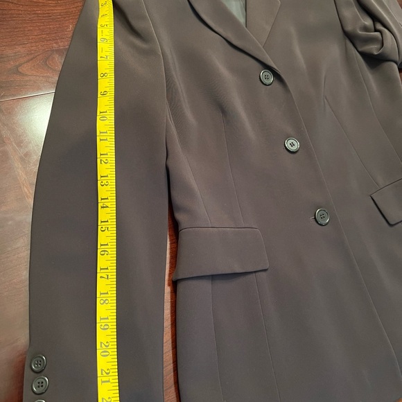 Kasper Chocolate Brown 2 pc Pant Suit – Size 10 - Picture 11 of 11